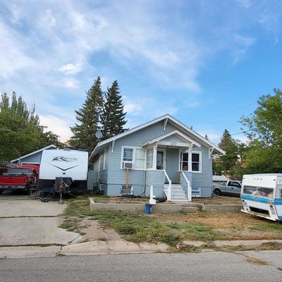 1213 Cherry St, Rawlins, WY 82301