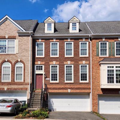 12158 Caldicot Ln, Fairfax, VA 22030