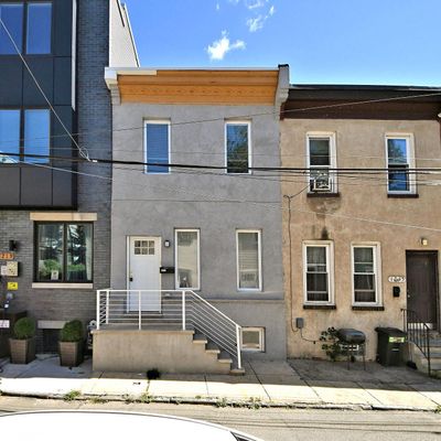 1217 N Taylor St, Philadelphia, PA 19121