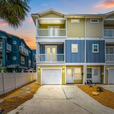 122 11th S Avenue, Jacksonville Beach, FL 32250