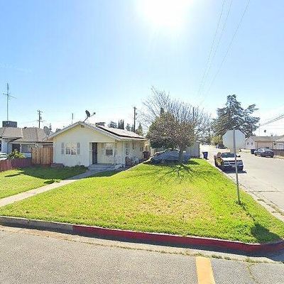 1221 Riverside Ave, Chowchilla, CA 93610