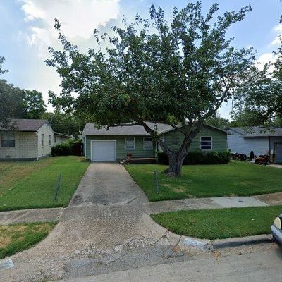 12226 Hoblitzelle Dr, Dallas, TX 75243