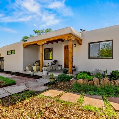 1223 Maclovia St, Santa Fe, NM 87505