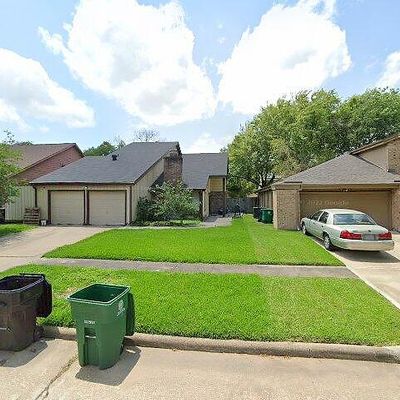 12326 Silo Ln, Houston, TX 77071