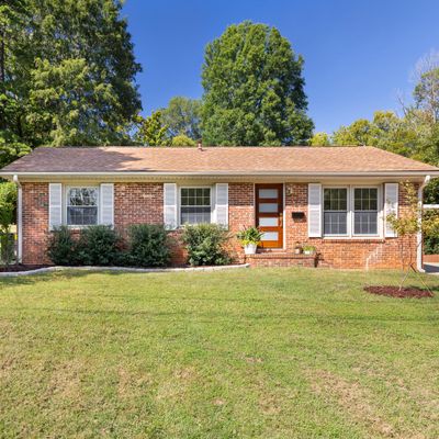 126 W Union St, Hillsborough, NC 27278