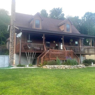 128 Woods Rd, Newville, PA 17241