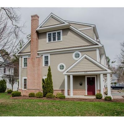 1092 Farmington Ave, West Hartford, CT 06107