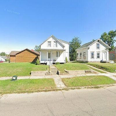 11 N 9 Th St, Marshalltown, IA 50158