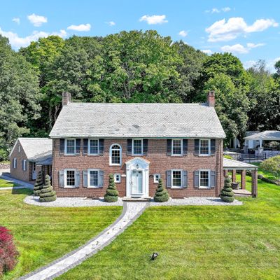 11 Richard Rd, Manchester, CT 06040