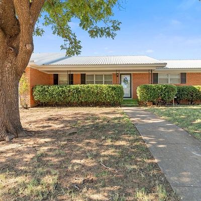 110 E 22 Nd St, Colorado City, TX 79512