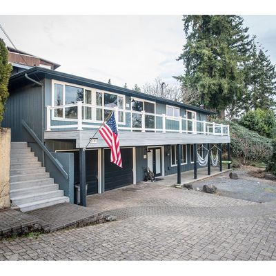 1101 E 33 Rd Pl, Vancouver, WA 98661