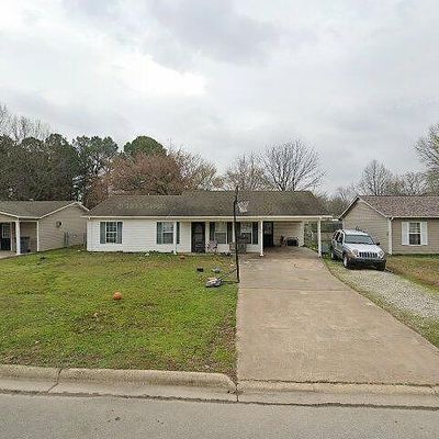 1102 Walker St, Paragould, AR 72450