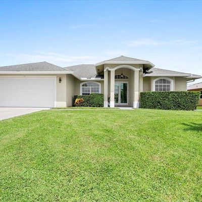 111 Sw Milburn Cir, Port Saint Lucie, FL 34953