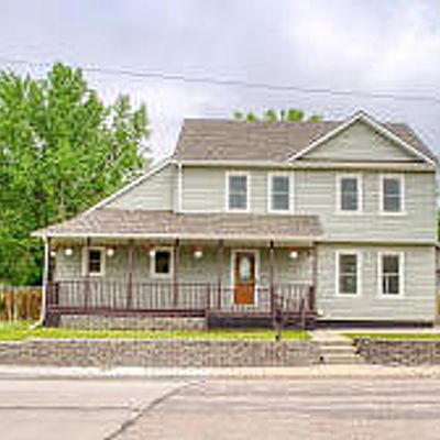 112 W Crook St W, Moorcroft, WY 82721