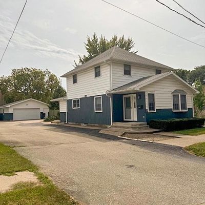 112 W Mcleod St, Prairie Du Chien, WI 53821