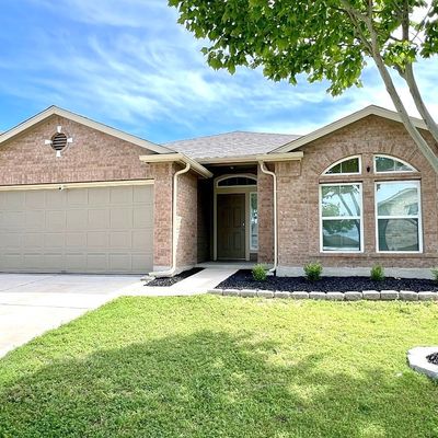 113 Sabine River Dr, Hutto, TX 78634