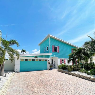 11325 8 Th St E, Treasure Island, FL 33706