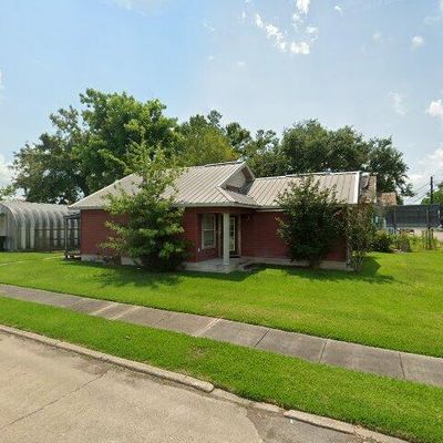 1136 Honduras St, Houma, LA 70360