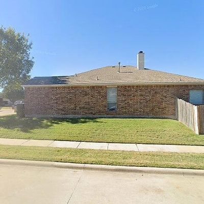 1136 Roping Reins Way, Haslet, TX 76052