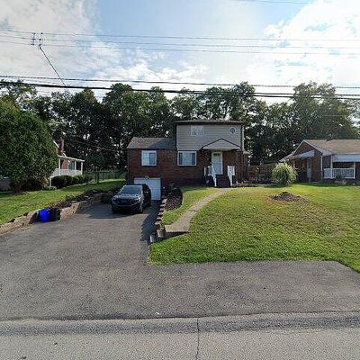 114 Mcmasters Dr, Monroeville, PA 15146