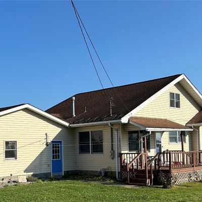 11434 Phil Miller Ln, Conneaut Lake, PA 16316