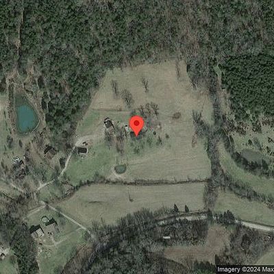 14 Oak Ln, Pleasant Shade, TN 37145