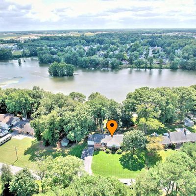 140 Lakeside Dr, Laurel, DE 19956