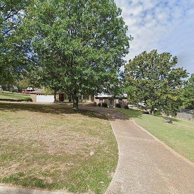 1403 Valley Forge St, Van Buren, AR 72956