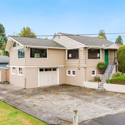 1412 Park Dr, Everett, WA 98203