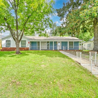 1422 21 St St, Huntsville, TX 77340