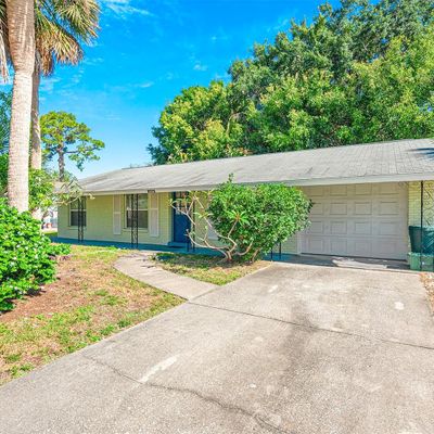 1424 Castleworks Ln, Tarpon Springs, FL 34689