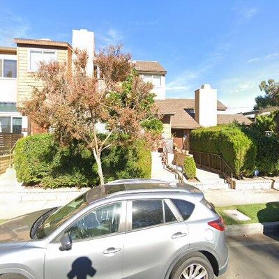 14307 Hartsook St, Sherman Oaks, CA 91423