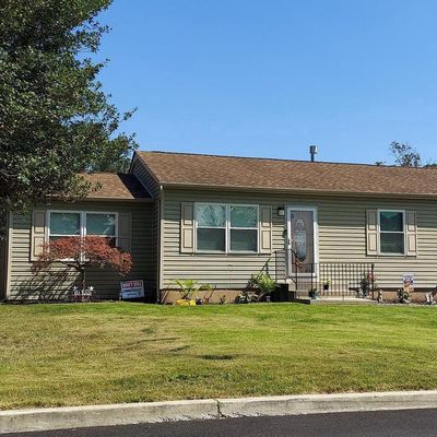 145 Brewer Ave, Blackwood, NJ 08012