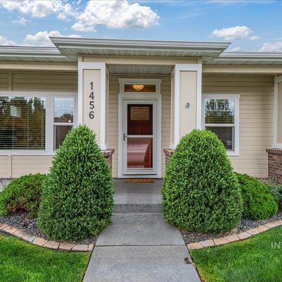 1456 E Summerplace St, Meridian, ID 83646