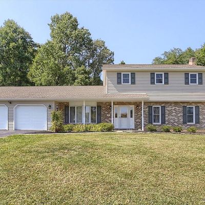 15 Sequoia Ct, York Springs, PA 17372