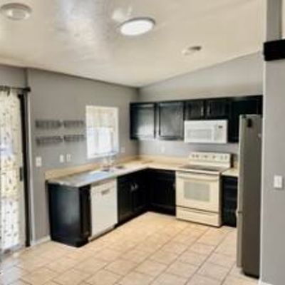 15031 S Padres Rd, Arizona City, AZ 85123