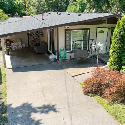 1505 Sw I St, Grants Pass, OR 97526