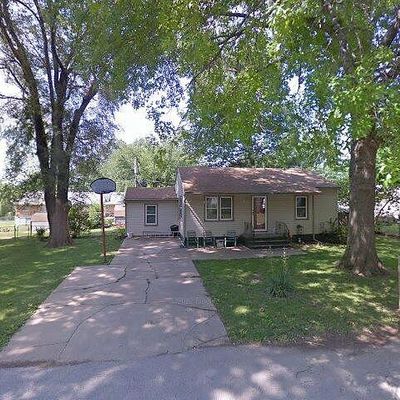 1510 Hope St, Leavenworth, KS 66048