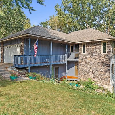 15121 Oakland Ave, Burnsville, MN 55306