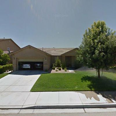 15121 Sorrel Rd, Victorville, CA 92394