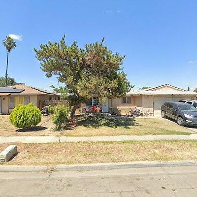 1524 W Oleander Ave, Fresno, CA 93706