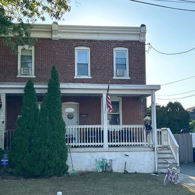 153 Maple Ave, Holmes, PA 19043