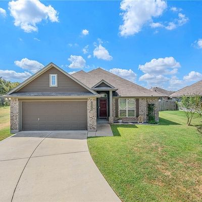 15308 Carriker Ct, College Station, TX 77845