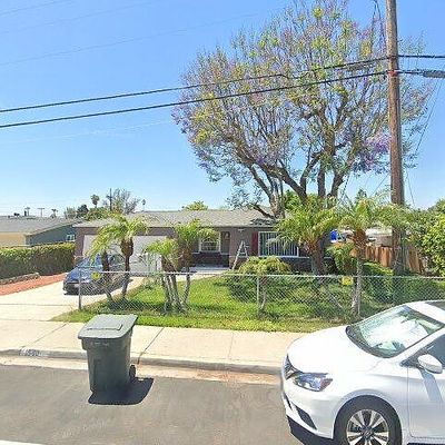 1532 Skyline Dr, Lemon Grove, CA 91945