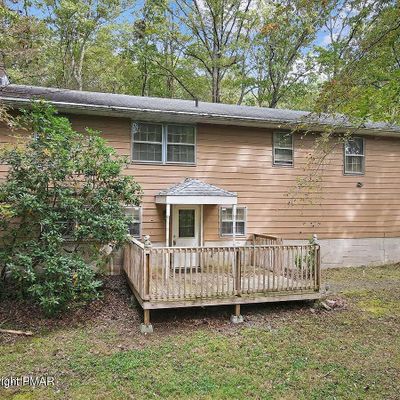 129 Lentz Trl, Jim Thorpe, PA 18229