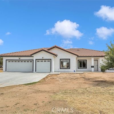 12999 Mohawk Rd, Apple Valley, CA 92308