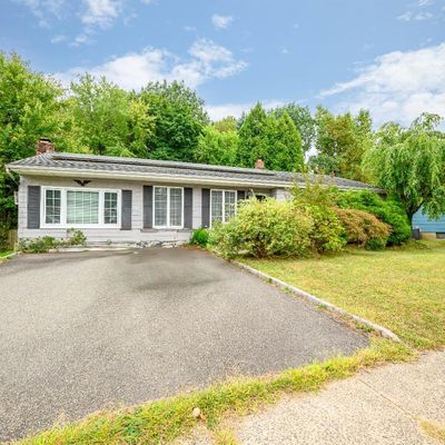 13 Brookside Rd, Edison, NJ 08817