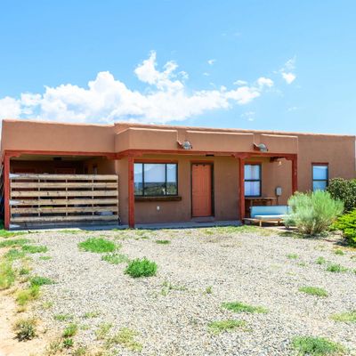 13 Los Alamitos Lane, El Prado, NM 87529