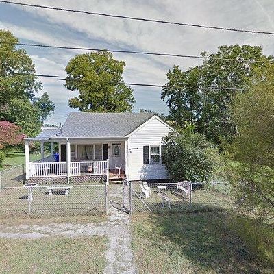 1302 Bethlehem St, Suffolk, VA 23434