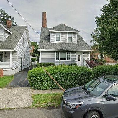 131 Nash Ln, Bridgeport, CT 06605